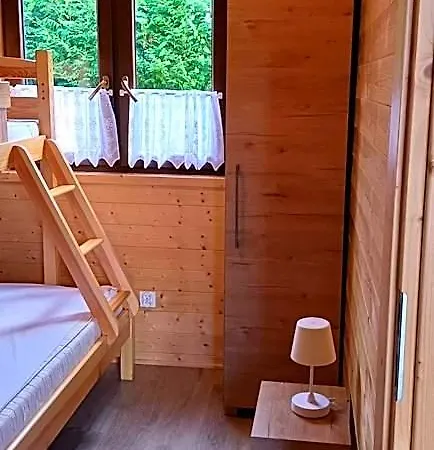 Otel Blekitna Fala Letniskowe *